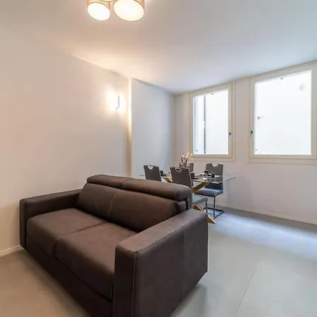 Cuore Di Parma, Wi-fi Gratis 호텔 파르마